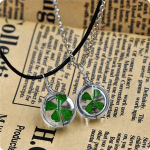 Green Lucky Four Leaf Clover Round Pendant Couple Necklace