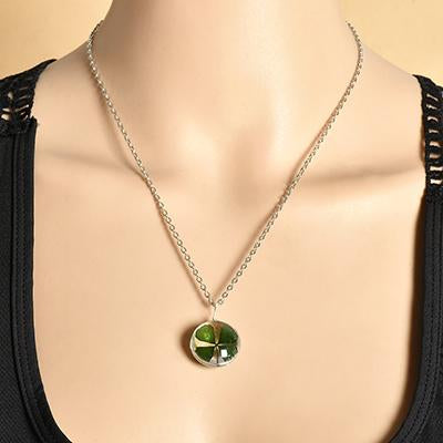 Green Lucky Four Leaf Clover Round Pendant Couple Necklace