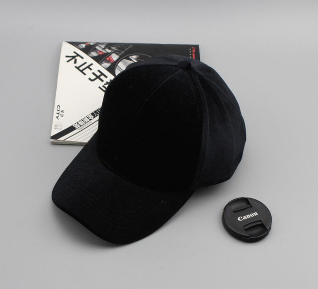 Suede Couple Caps