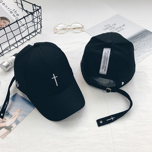 Korean Style Patch Embroidery Couple Caps
